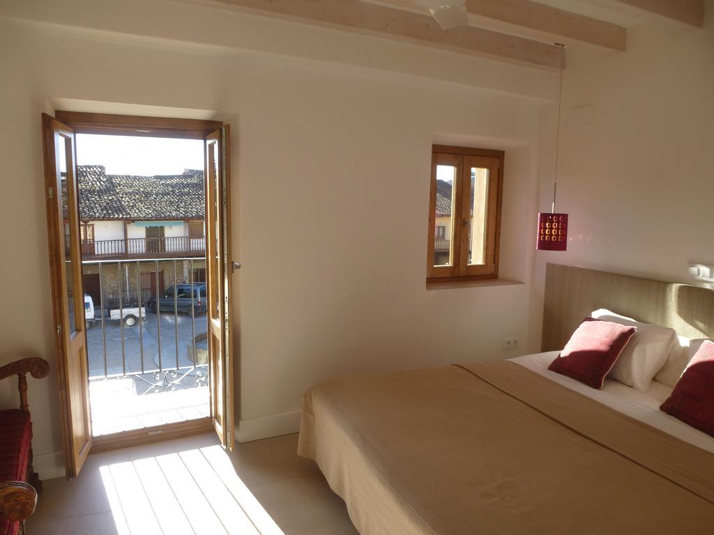 Apartamentos Rurales Entre Fuentes Cuacos De Yuste Dış mekan fotoğraf
